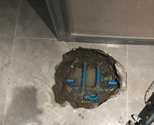 新会阳台漏水维修公司分享下暖气管道漏水的原因有哪些
